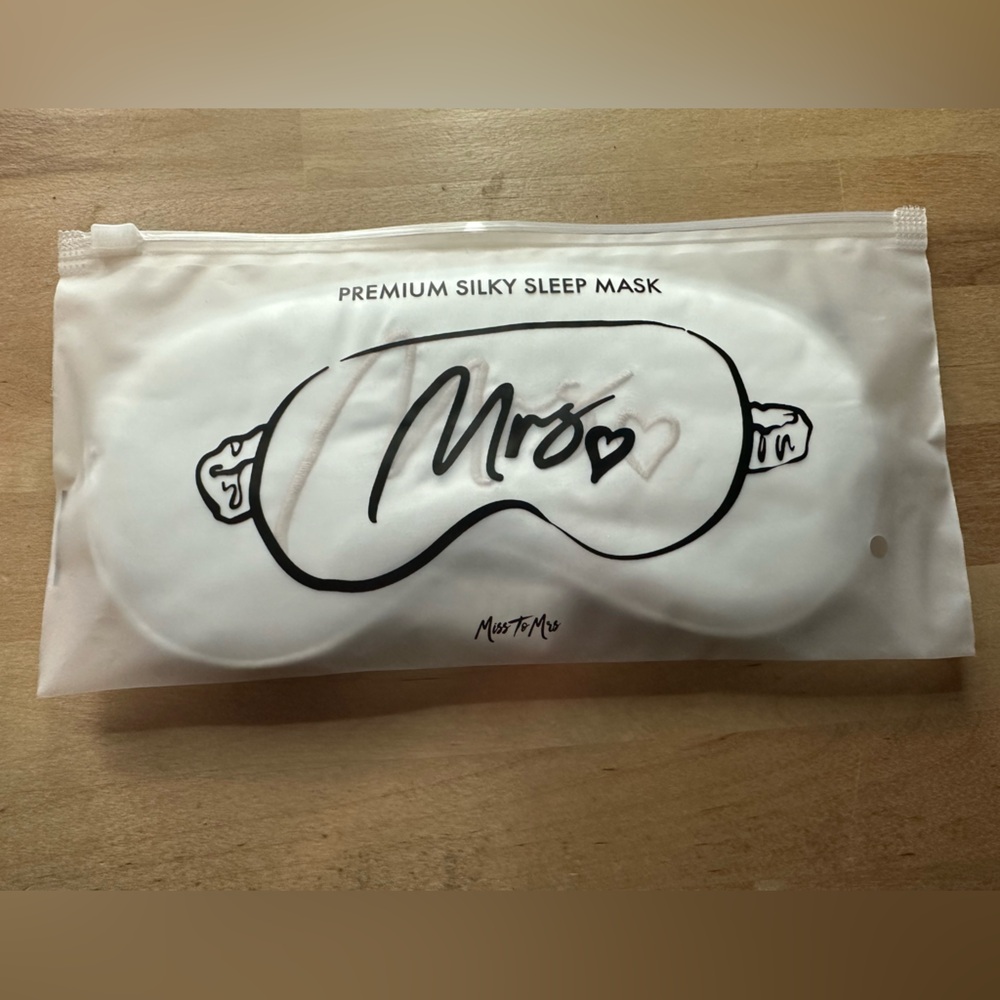 “Mrs.” Satin Sleep Mask - Picture 3 of 3
